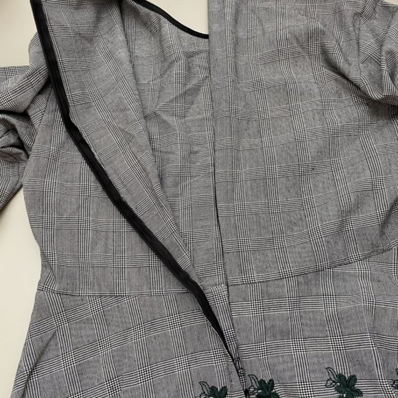 Zara Plaid Dark Academia Long sleeve dress with Green Embroidery Large - Picture 4 of 5